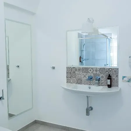 بيت ضيافة Le2stanze 3*